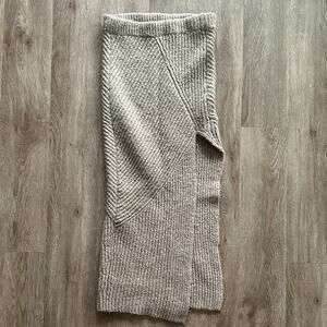 NICHOLAS Kyleigh Ribbed Knit Midi Skirt Tan Small Wool Blend Side Slit‎